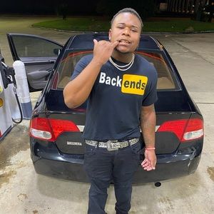 Meet your Posher, Raequan